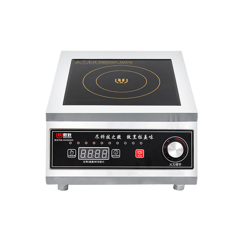How does a stir fry soup cooker achieve fast heating and precise temperature control to meet the cooking needs of different dishes?